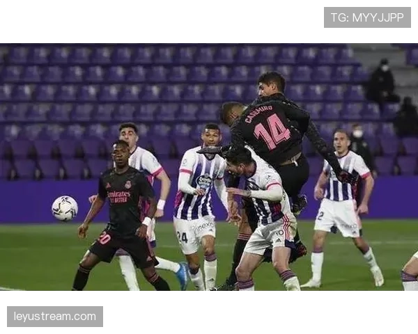 实时：本泽马替补登场，时隔三年再度在欧冠赛场面对老东家里昂